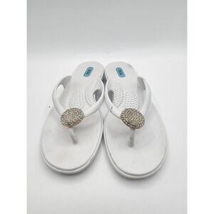 Oka-B White Rhinestone Embellished Thong Flip Flop Sandals Size M